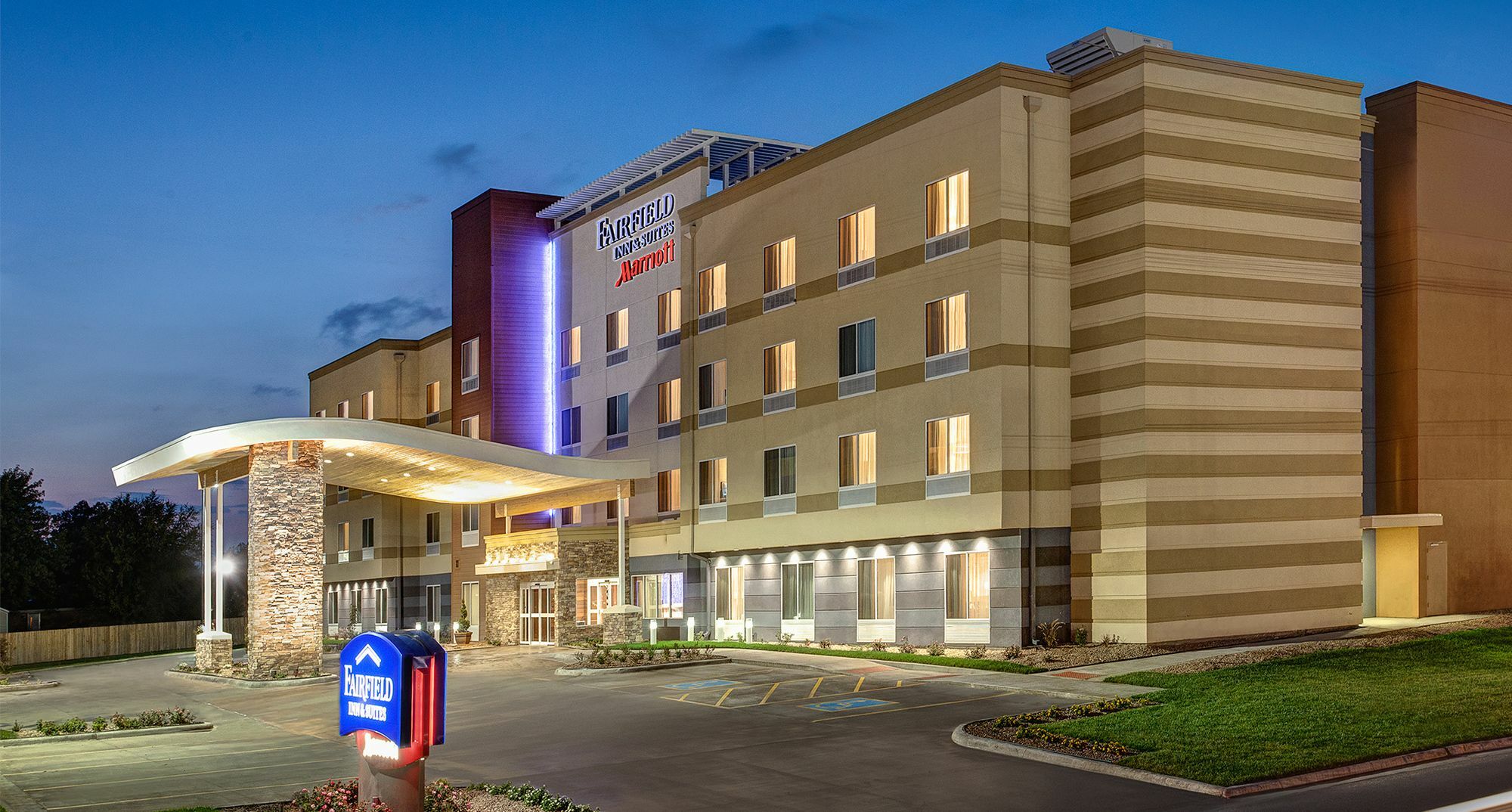 Fairfield Inn & Suites By Marriott Dallas Downtown Buitenkant foto